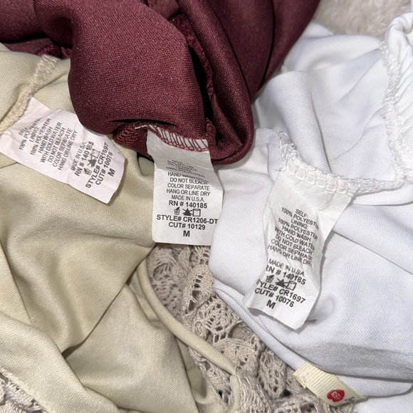 Lovely 153 tops - Bundle - Picture 12 of 12